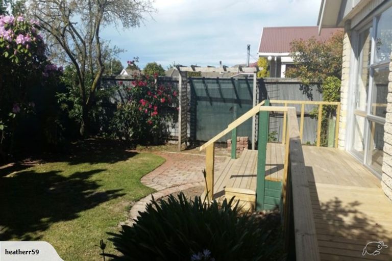 Photo of property in 17 Mckellar Place, Hornby, Christchurch, 8042