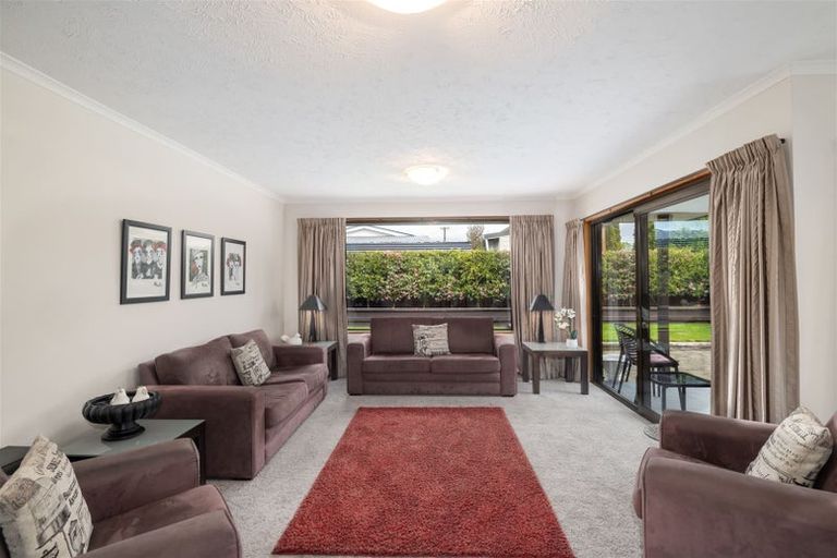 Photo of property in 17 Nepal Place, Burnside, Christchurch, 8053