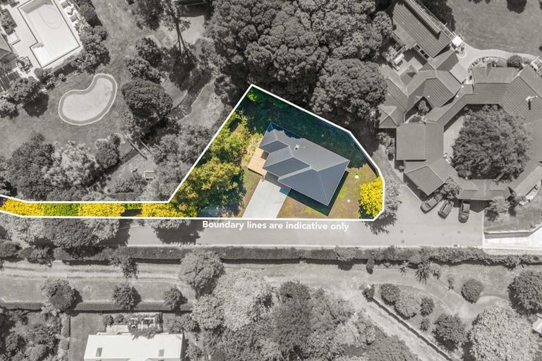 Photo of property in 62 Awanui Drive, Waikanae, 5036