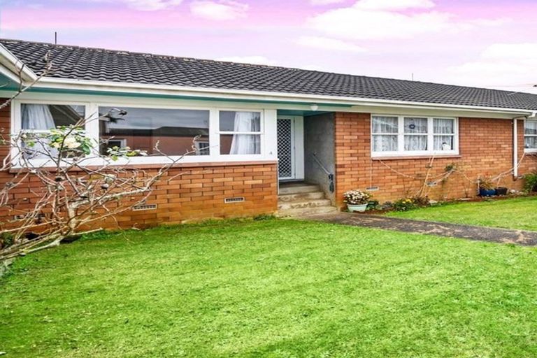 Photo of property in 4/62 Great South Road, Papakura, 2110