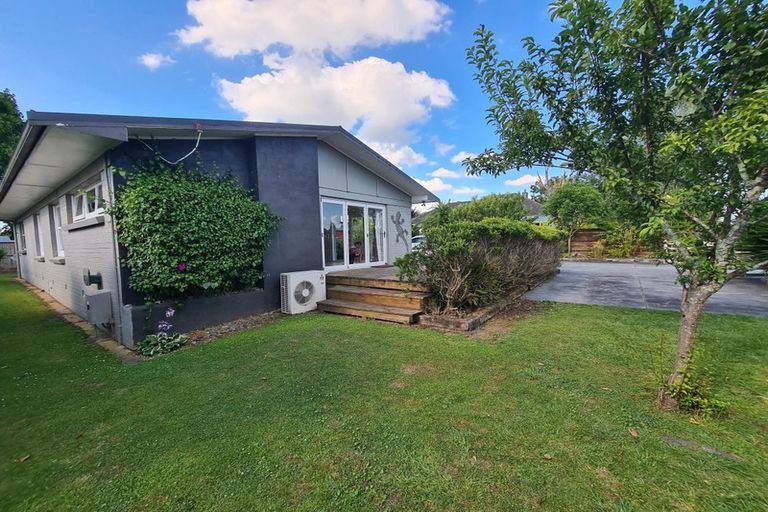 Photo of property in 4 Cotter Place, Hamilton East, Hamilton, 3216