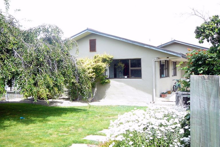 Photo of property in 65 Newcastle Street, Clyde, 9330