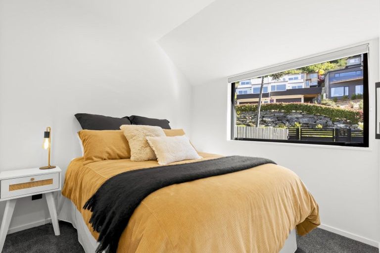 Photo of property in 1 Highview Terrace, Queenstown, 9300