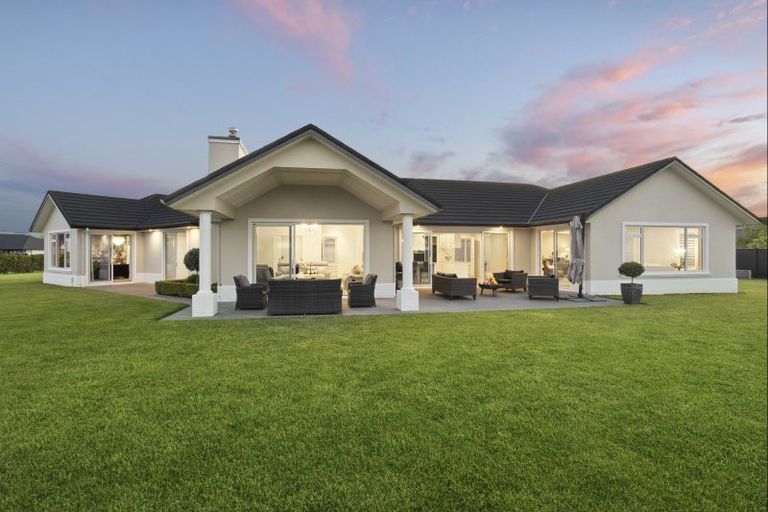 Photo of property in 37 Recite Avenue, Leamington, Cambridge, 3432