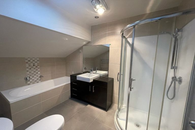 Photo of property in 25 Terrasini Drive, Flat Bush, Auckland, 2019