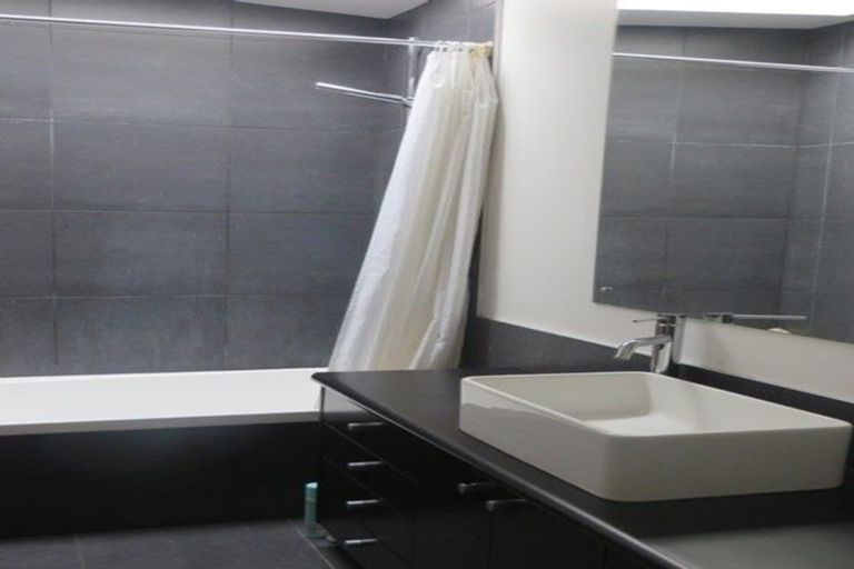 Photo of property in 249 Tinakori Road, Thorndon, Wellington, 6011