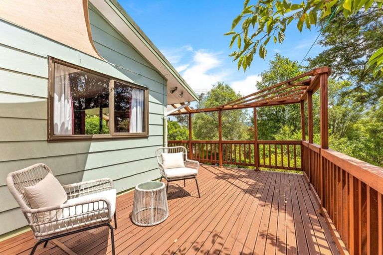 Photo of property in 25 Gentian Street, Timberlea, Upper Hutt, 5018