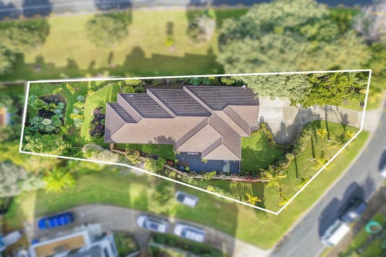 Photo of property in 2a Astrolabe Place, Gulf Harbour, Whangaparaoa, 0930