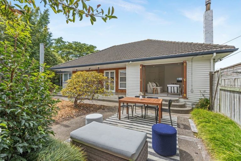 Photo of property in 407 Ikanui Road, Frimley, Hastings, 4120