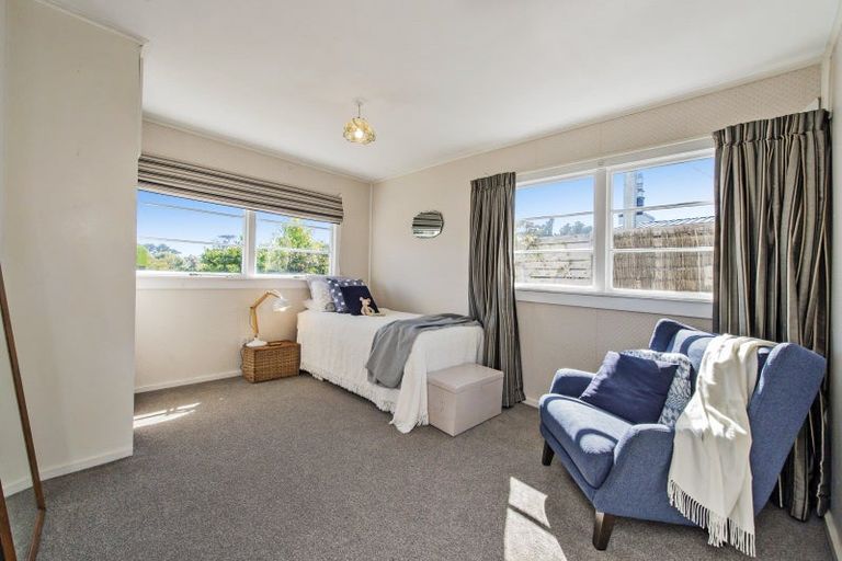 Photo of property in 25 Cross Street, Waikuku Beach, 7473