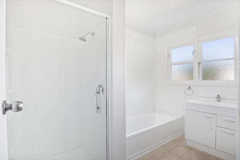 Photo of property in 20 Aotaki Street, Otaki, 5512