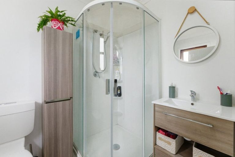 Photo of property in 16 Maranui Street, Welbourn, New Plymouth, 4310