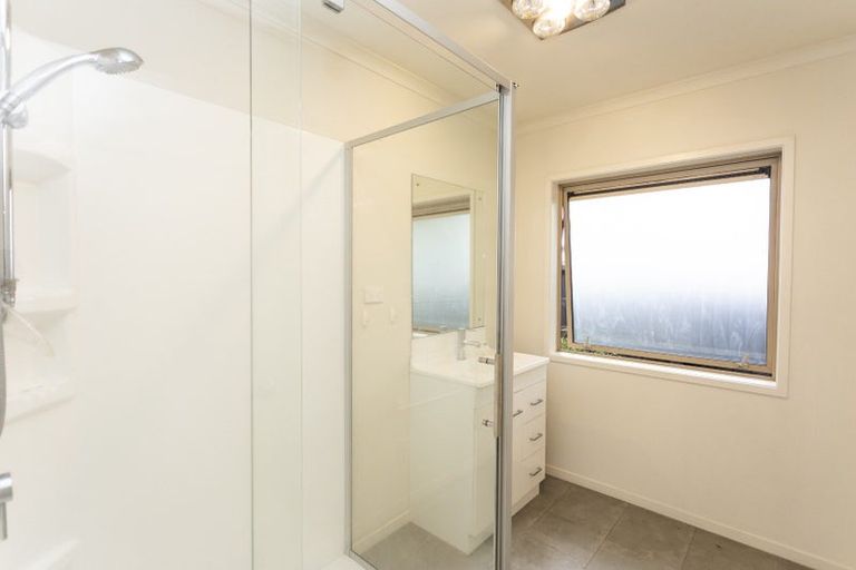 Photo of property in 2/274 Burwood Road, Burwood, Christchurch, 8083