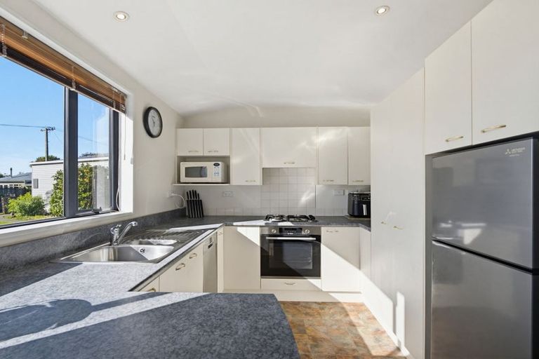 Photo of property in 9 King Street, Doyleston, 7682