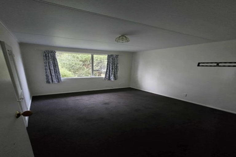 Photo of property in 77 Lord Street, Stokes Valley, Lower Hutt, 5019