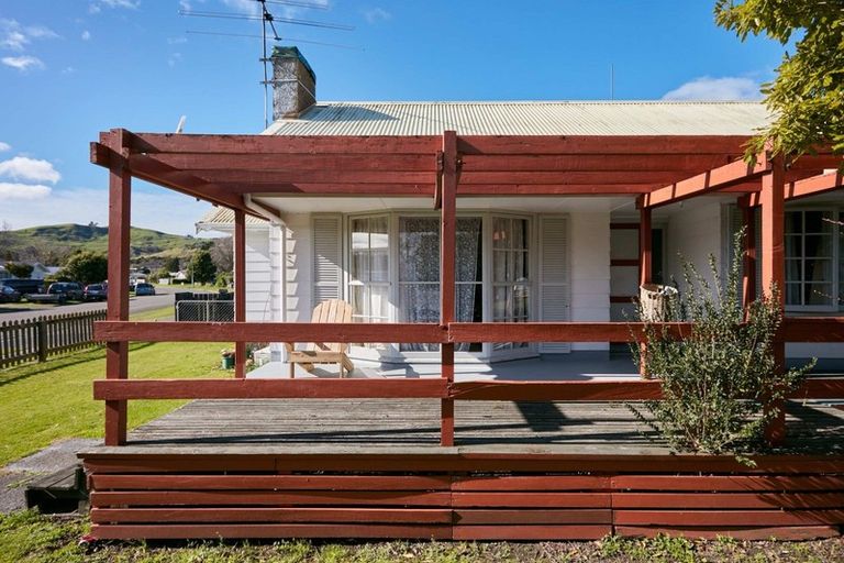 Photo of property in 35 Ida Road, Outer Kaiti, Gisborne, 4010