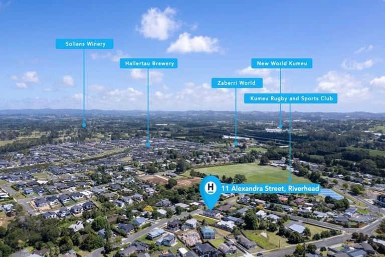 Photo of property in 11 Alexandra Street, Riverhead, 0820