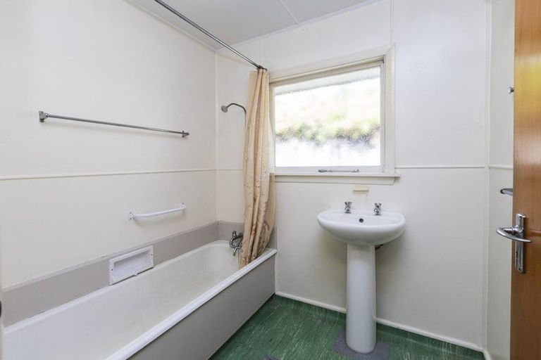 Photo of property in 24 Brookside Terrace, Bryndwr, Christchurch, 8053