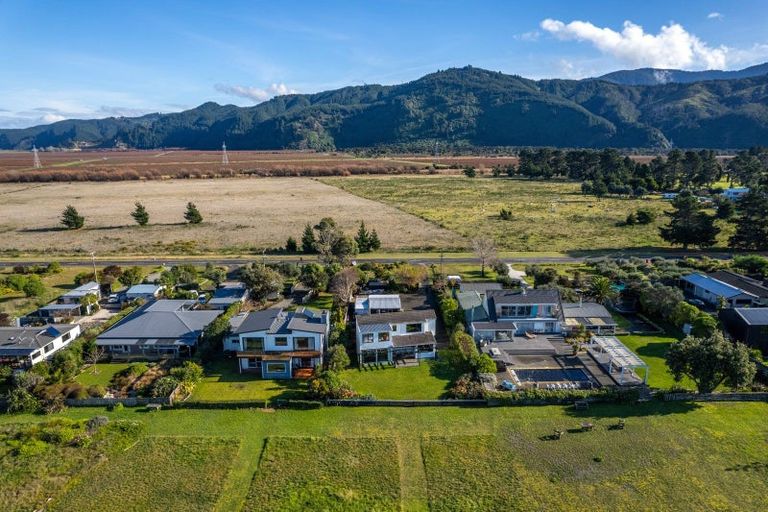 Photo of property in 156 Rarangi Beach Road, Rarangi, Blenheim, 7273