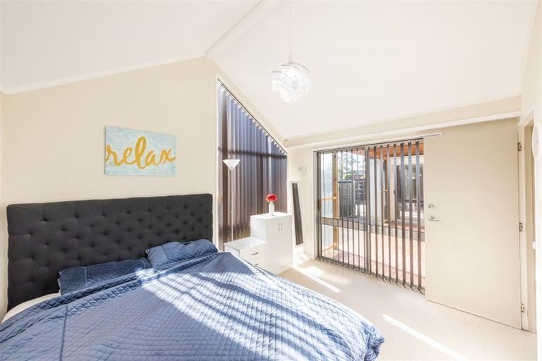 Photo of property in 40 Terry Crescent, Milson, Palmerston North, 4414