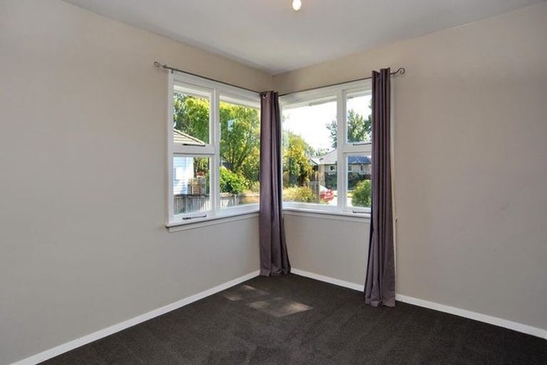 Photo of property in 57 Bevington Street, Avonhead, Christchurch, 8042