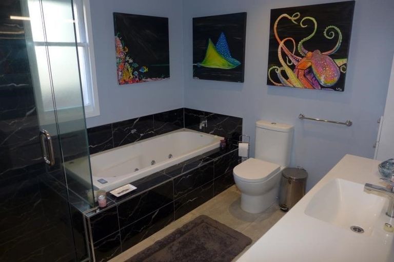 Photo of property in 13 Hornsey Road, Bluff Hill, Napier, 4110