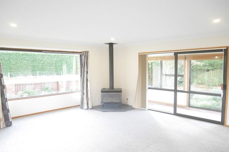 Photo of property in 89 Hawthornden Road, Avonhead, Christchurch, 8042