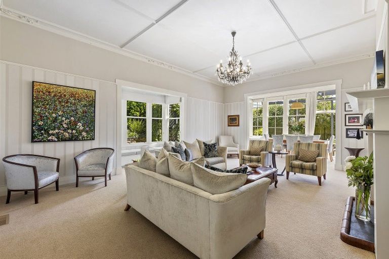 Photo of property in 7 Burnham Street, Seatoun, Wellington, 6022