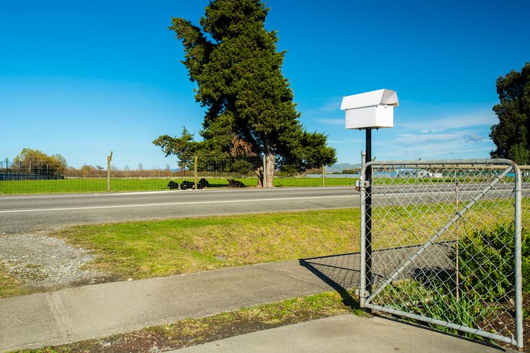 Photo of property in 39 Main Road, Makaraka, Gisborne, 4010