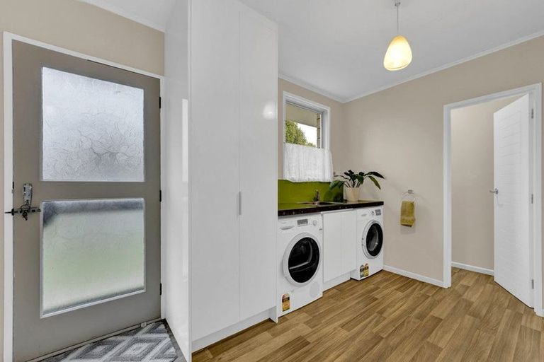 Photo of property in 2/122 Cavendish Road, Casebrook, Christchurch, 8051