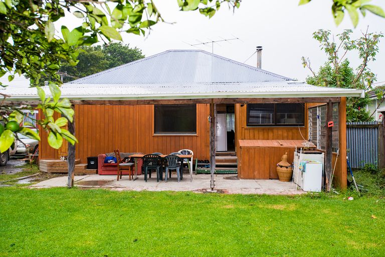 Photo of property in 12 Devery Street, Mangapapa, Gisborne, 4010