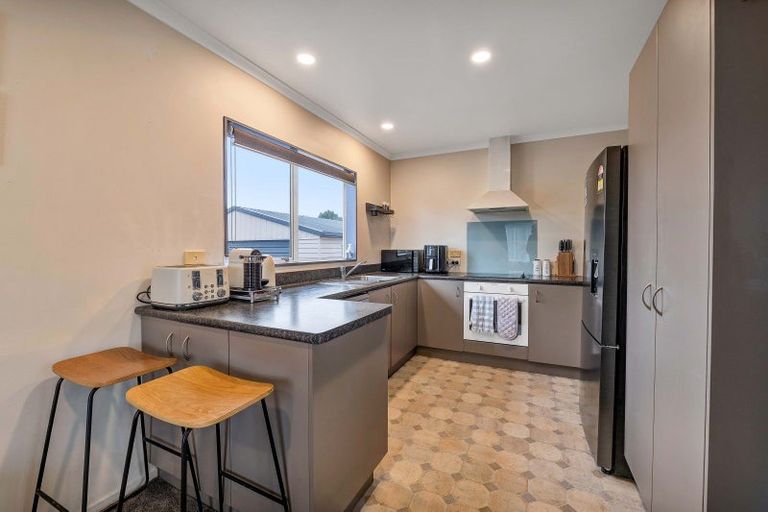 Photo of property in 75 Tauhuri Street, Manaia, 4612