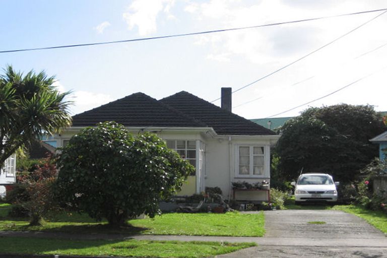 Photo of property in 63 Waddington Drive, Naenae, Lower Hutt, 5011
