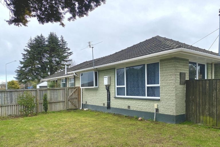 Photo of property in 116 Kendal Avenue, Burnside, Christchurch, 8053