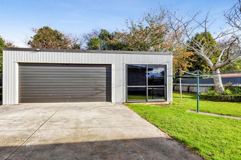 Photo of property in 35 Fantham Street, Hawera, 4610