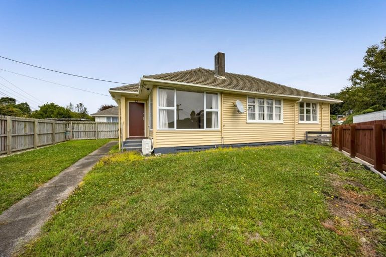 Photo of property in 61 Parsons Street, Frankleigh Park, New Plymouth, 4310