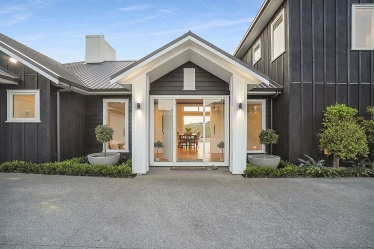 Photo of property in 12 Myra Evelyn Grove, Dairy Flat, Albany, 0792