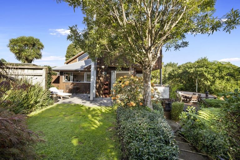 Photo of property in 157c Heta Road, Highlands Park, New Plymouth, 4312