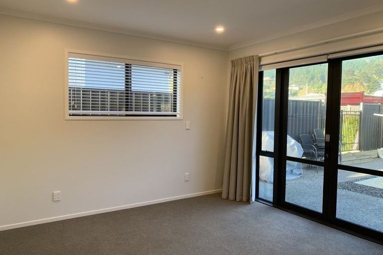 Photo of property in 17 Somerby Mews, Silverstream, Upper Hutt, 5019