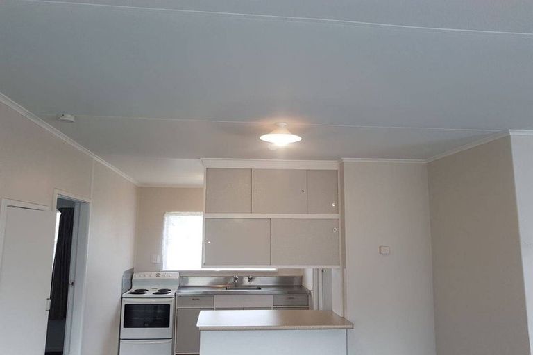 Photo of property in 2 Steeles Lane, Western Heights, Rotorua, 3015