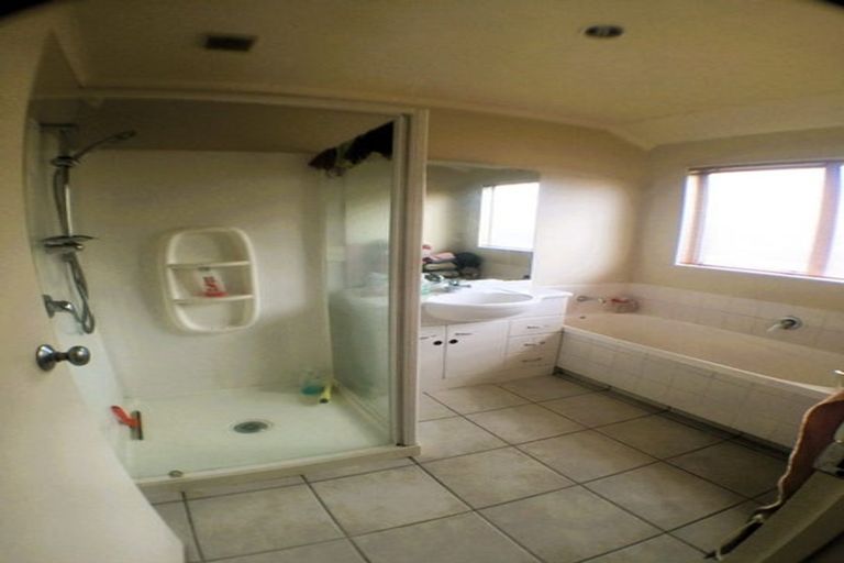 Photo of property in 39 Magic Way, Randwick Park, Auckland, 2105