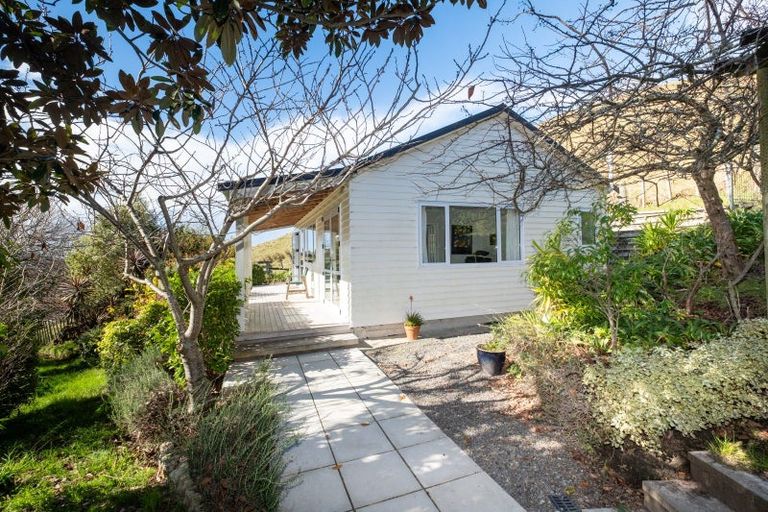 Photo of property in 339 Seafield Road, Eskdale, Napier, 4182