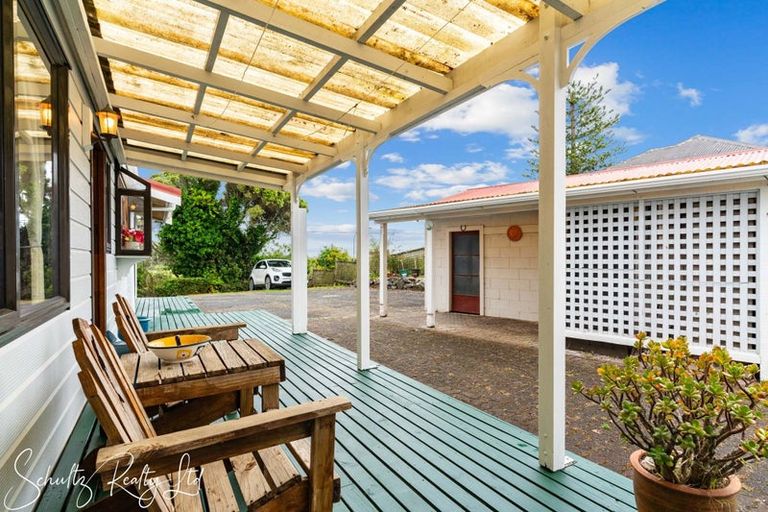 Photo of property in 1870 State Highway 1, Kaiwaka, 0573