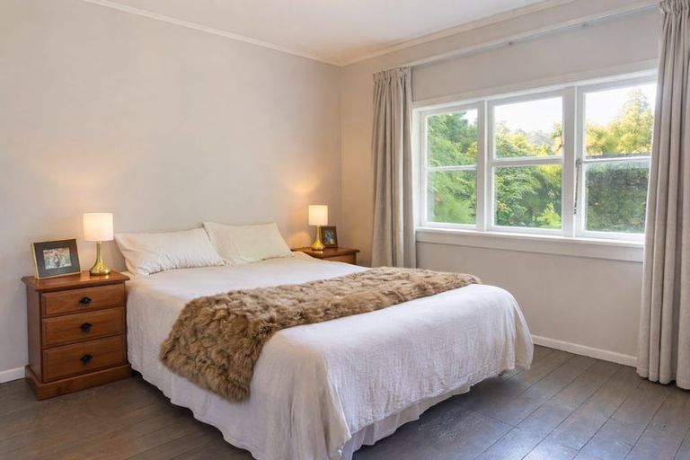 Photo of property in 822 Motukawa Road, Tarata, Inglewood, 4387