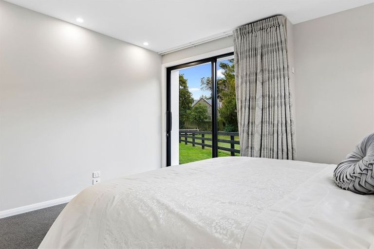 Photo of property in 6 Old Stone Lane, Cracroft, Christchurch, 8022