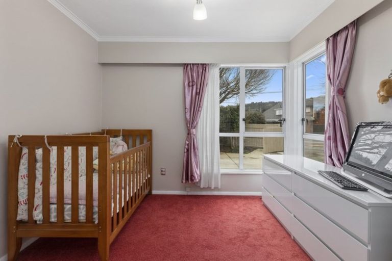 Photo of property in 162 Kings Crescent, Hutt Central, Lower Hutt, 5010