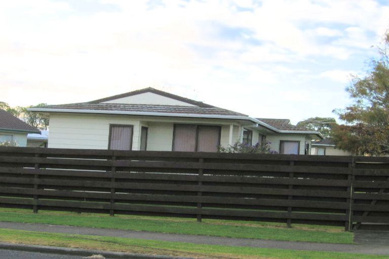 Photo of property in 21 Sidey Avenue, Clover Park, Auckland, 2019