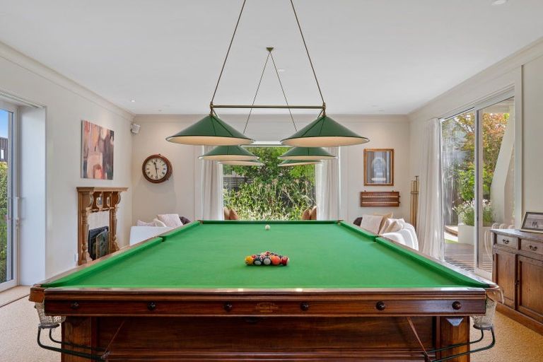 Photo of property in 93 Carlton Mill Road, Merivale, Christchurch, 8014