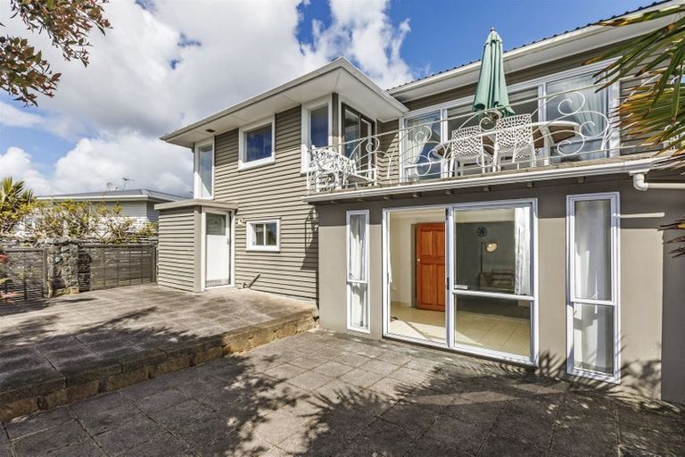 Photo of property in 89 East Coast Road, Castor Bay, Auckland, 0620