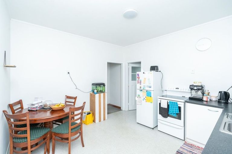 Photo of property in 16 Marire Avenue, Frankton, Hamilton, 3204